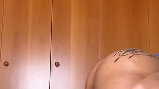 Big Ass Nurse Rides Her Patient's Cock When the Doctor Is Not There- Yasminakhan