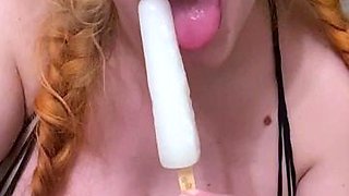 Big boob brunette masturbates on webcam